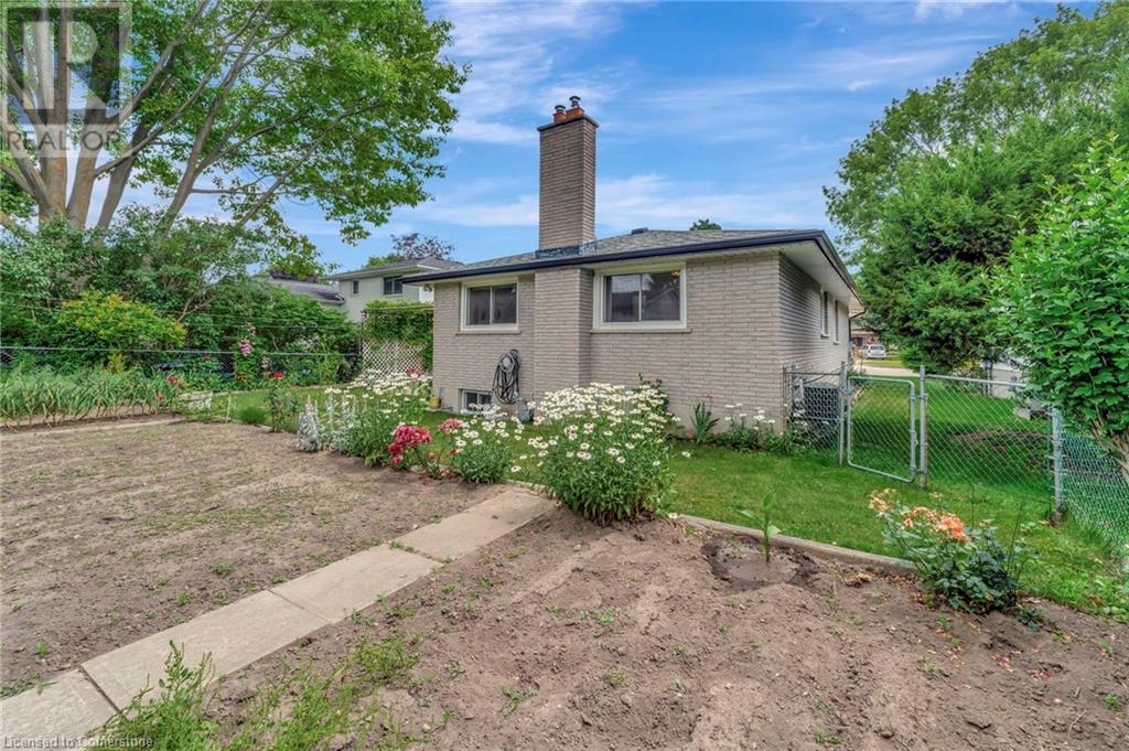15 Chad Place, Guelph, Ontario  N1H 6V4 - Photo 39 - 40744232