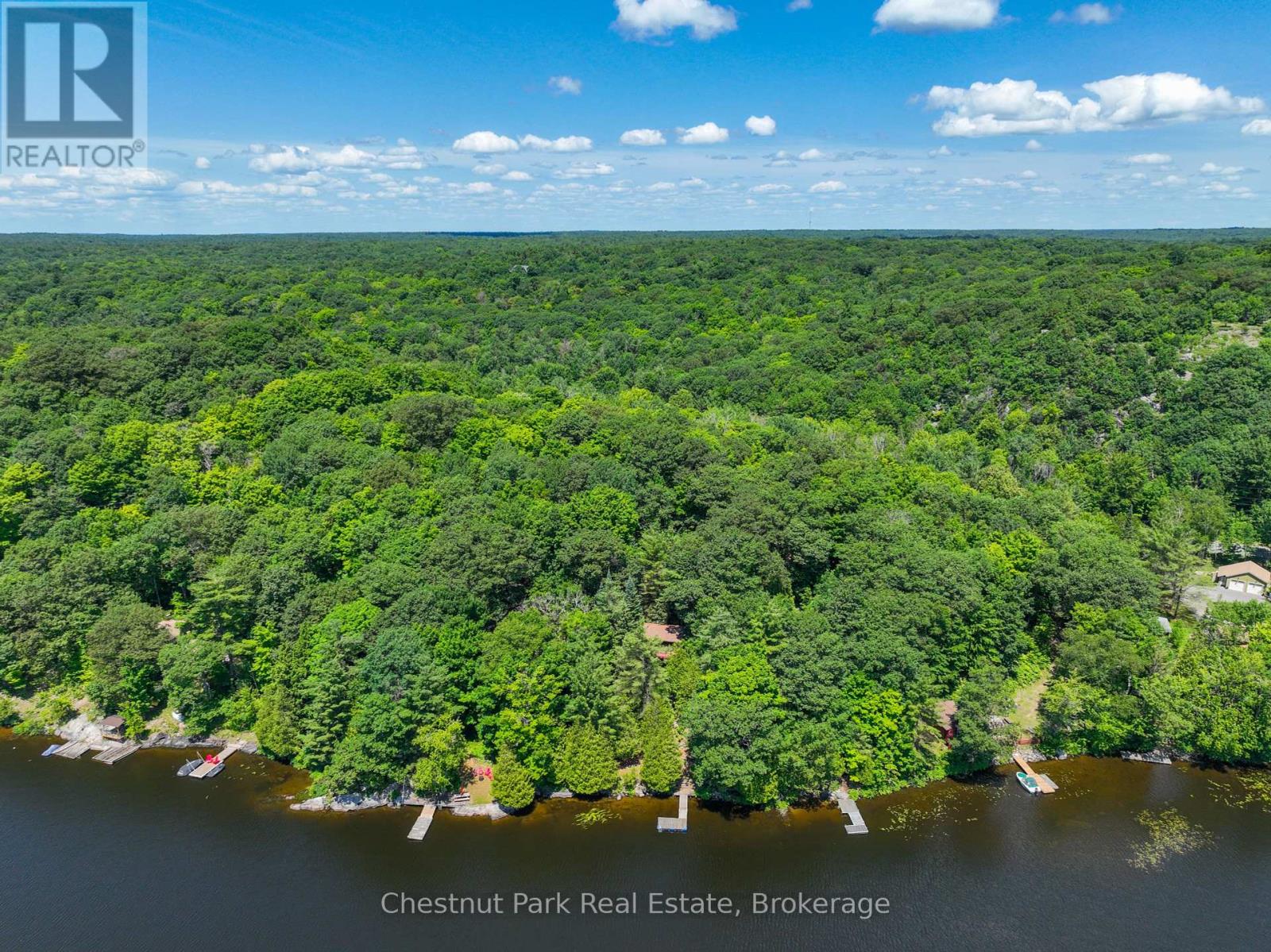 1054 10 Deewood Drive, Muskoka Lakes, Ontario  P0B 1M0 - Photo 44 - X12274261
