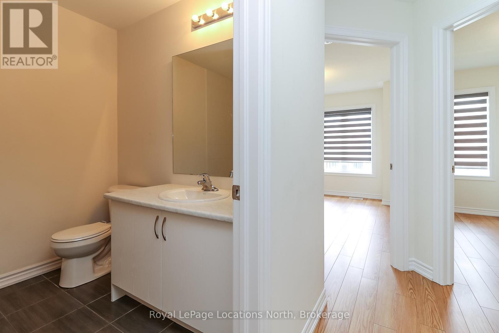 6 Durham Avenue, Barrie, Ontario  L9J 0W7 - Photo 24 - S12274344