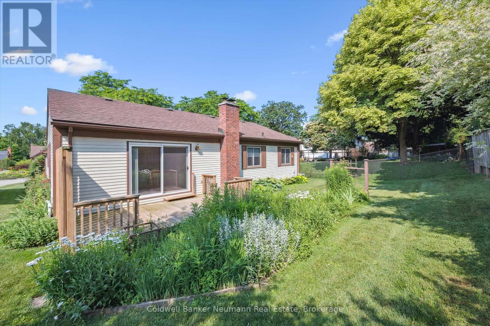 76 Shadybrook Crescent, Guelph, Ontario  N1G 3G6 - Photo 36 - X12274342