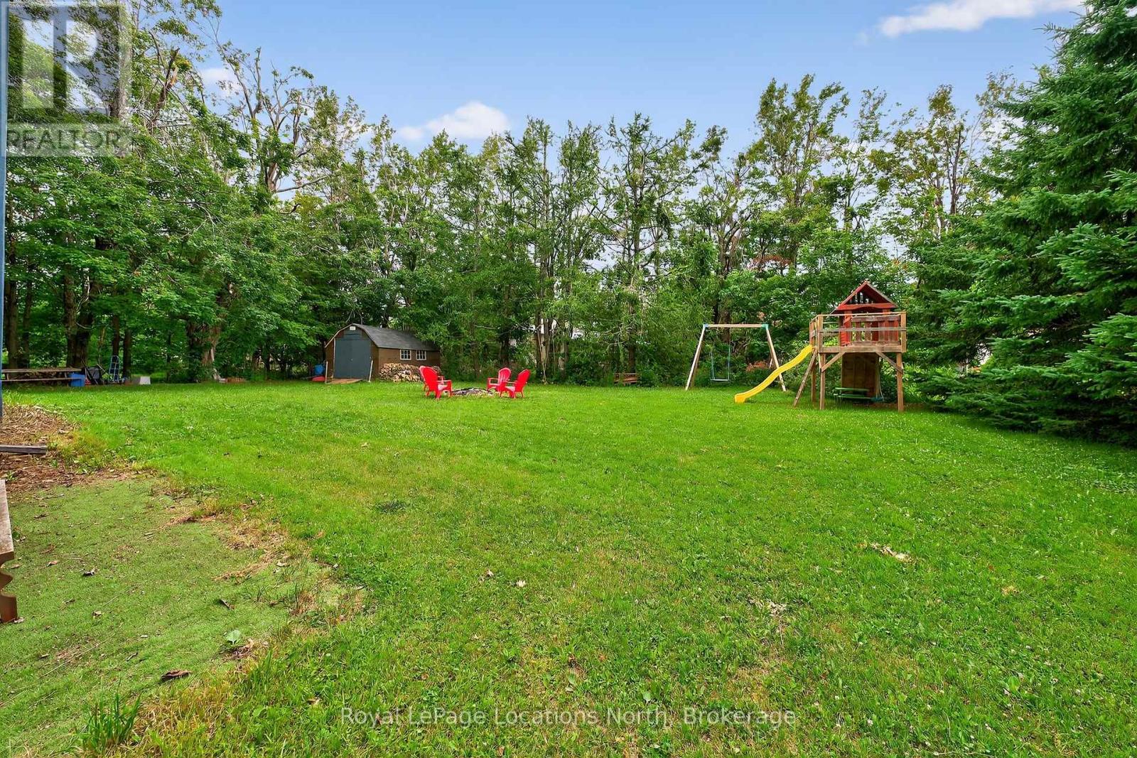 119 Tyrol Avenue, Blue Mountains, Ontario  N0H 2E0 - Photo 36 - X12274381