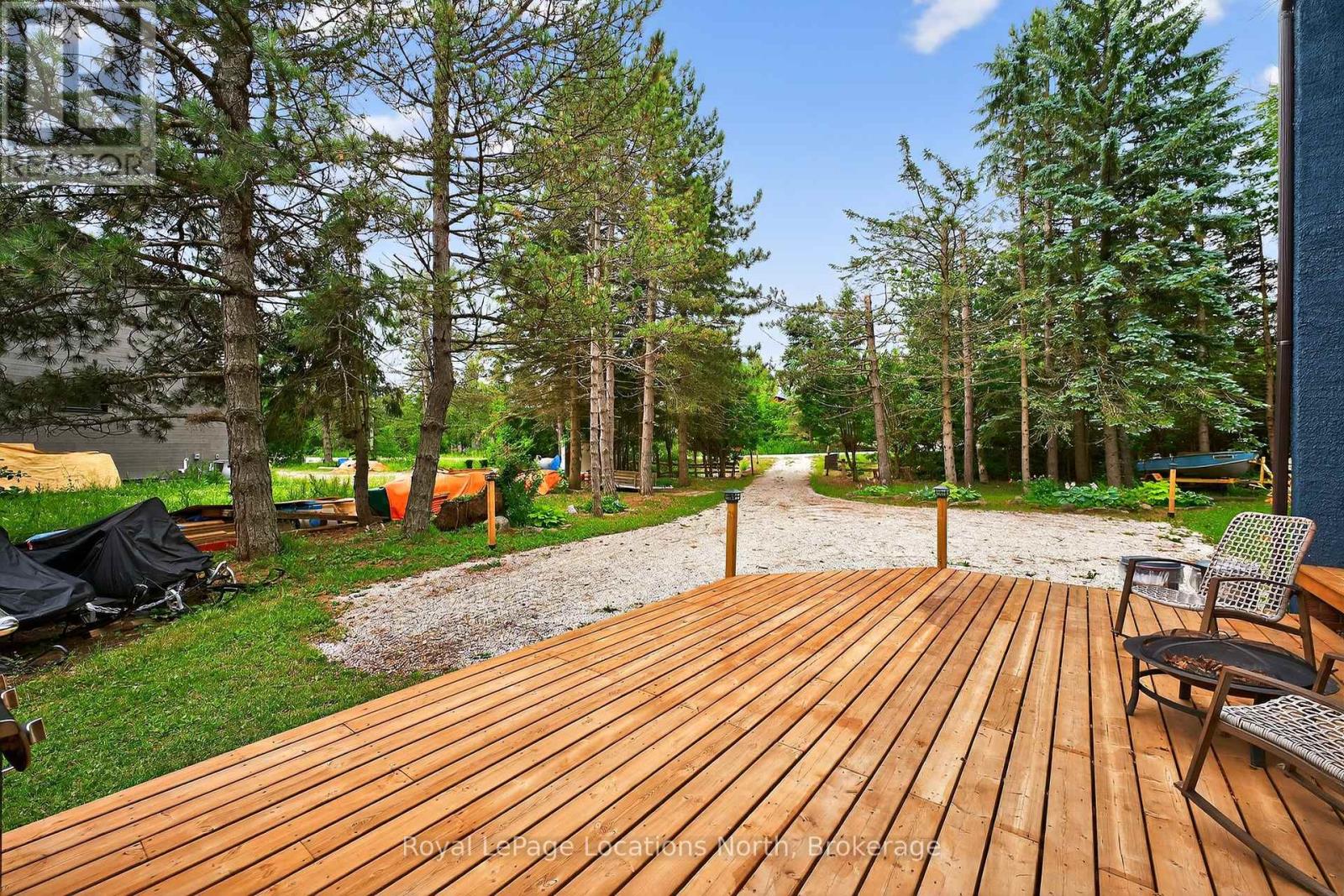 119 Tyrol Avenue, Blue Mountains, Ontario  N0H 2E0 - Photo 4 - X12274381