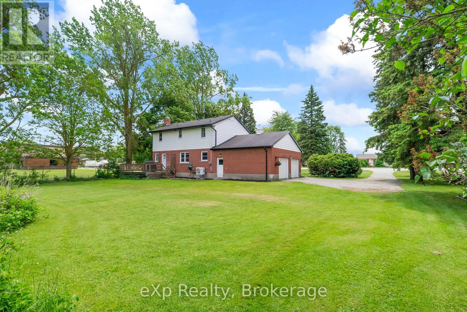 450 Smith Street, Wellington North, Ontario  N0G 1A0 - Photo 38 - X12275106