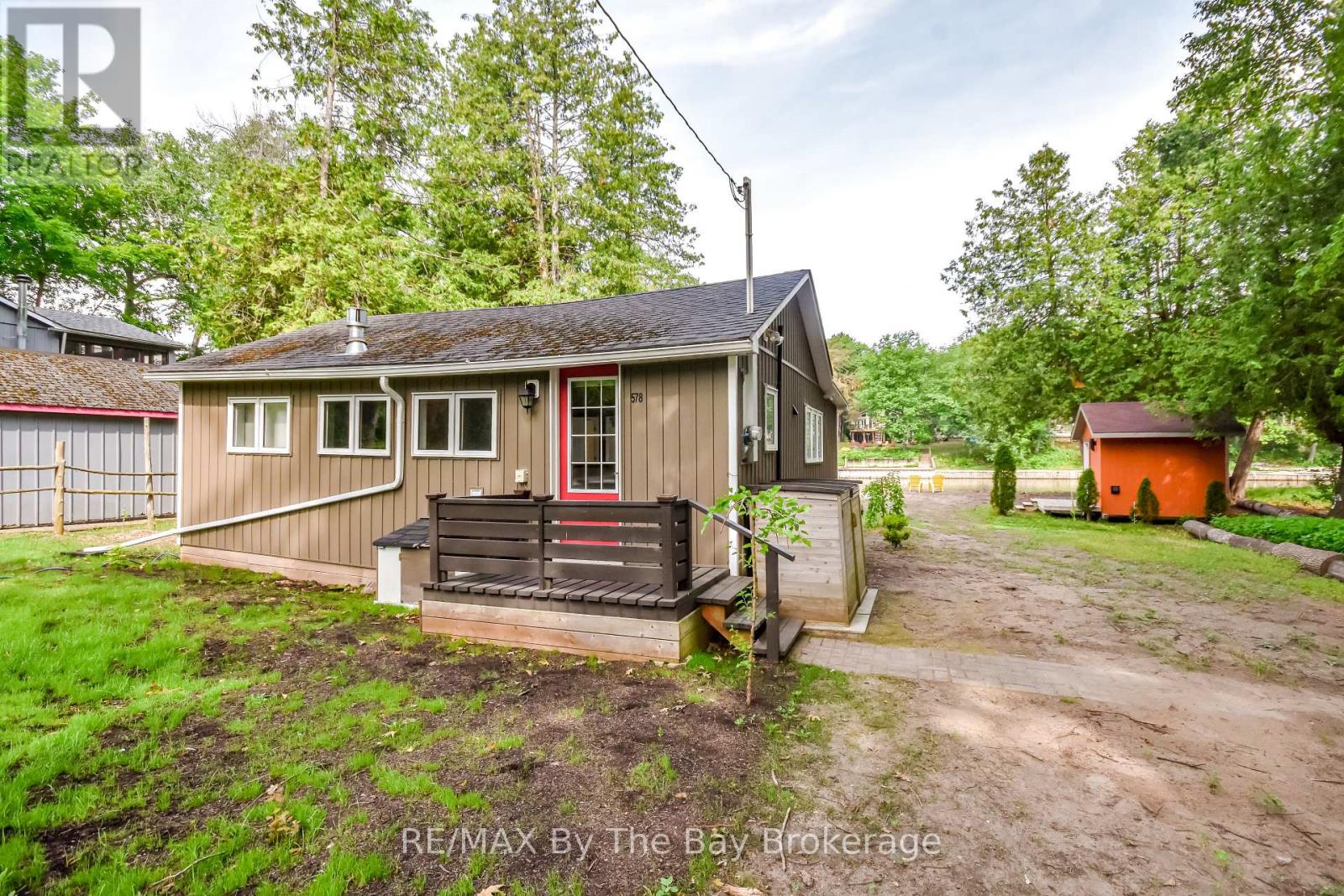 578 Oxbow Park Drive, Wasaga Beach, Ontario  L9Z 2T8 - Photo 25 - S12276111