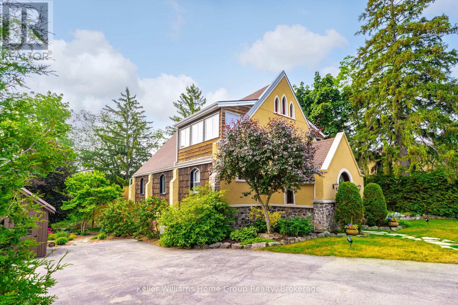 230 St Andrew Street E, Centre Wellington, Ontario  N1M 1R1 - Photo 1 - X12276213