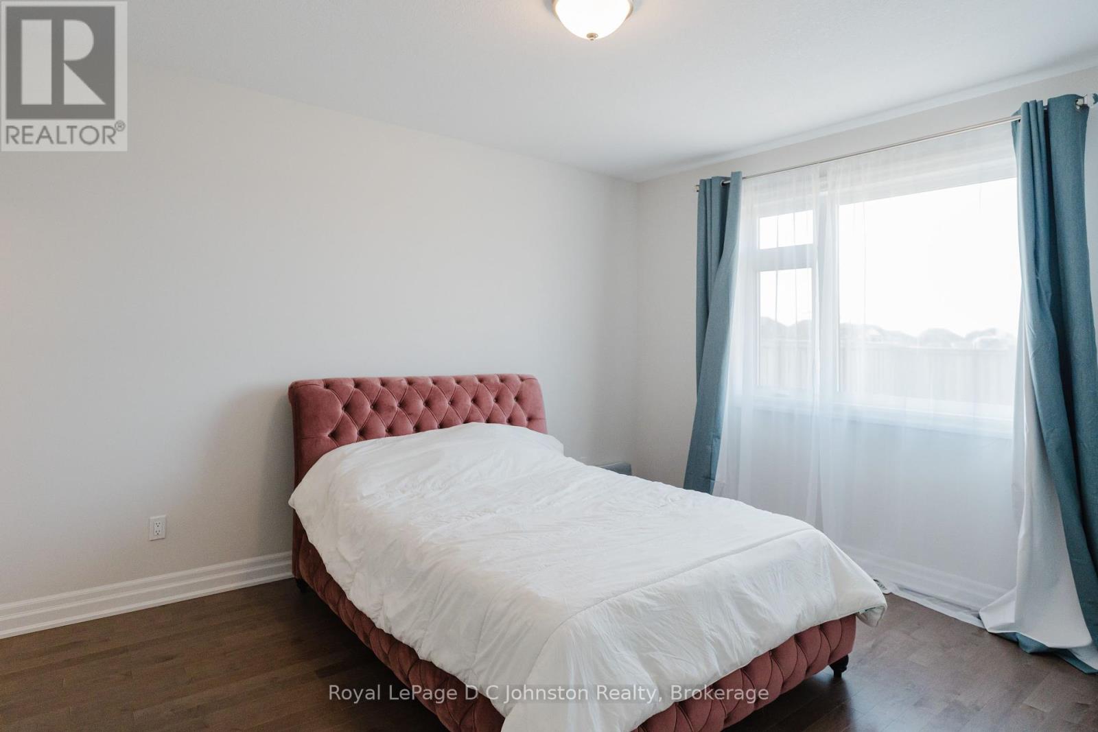 #1 & #2 - 400 Mary Rose Avenue, Saugeen Shores, Ontario  N0H 2C3 - Photo 14 - X12276290