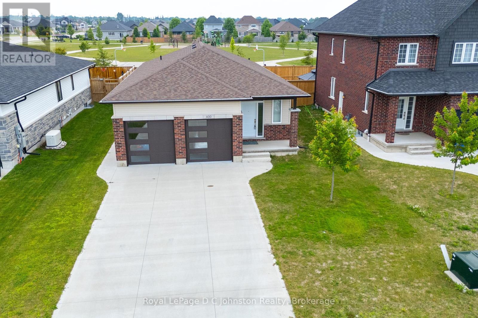 #1 & #2 - 400 Mary Rose Avenue, Saugeen Shores, Ontario  N0H 2C3 - Photo 2 - X12276290