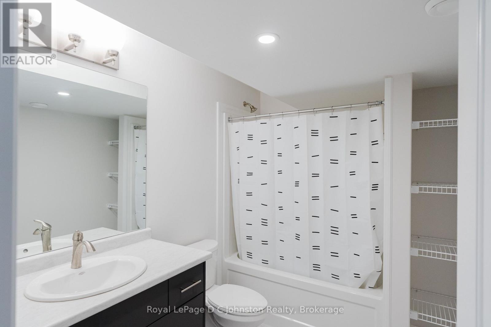 #1 & #2 - 400 Mary Rose Avenue, Saugeen Shores, Ontario  N0H 2C3 - Photo 21 - X12276290