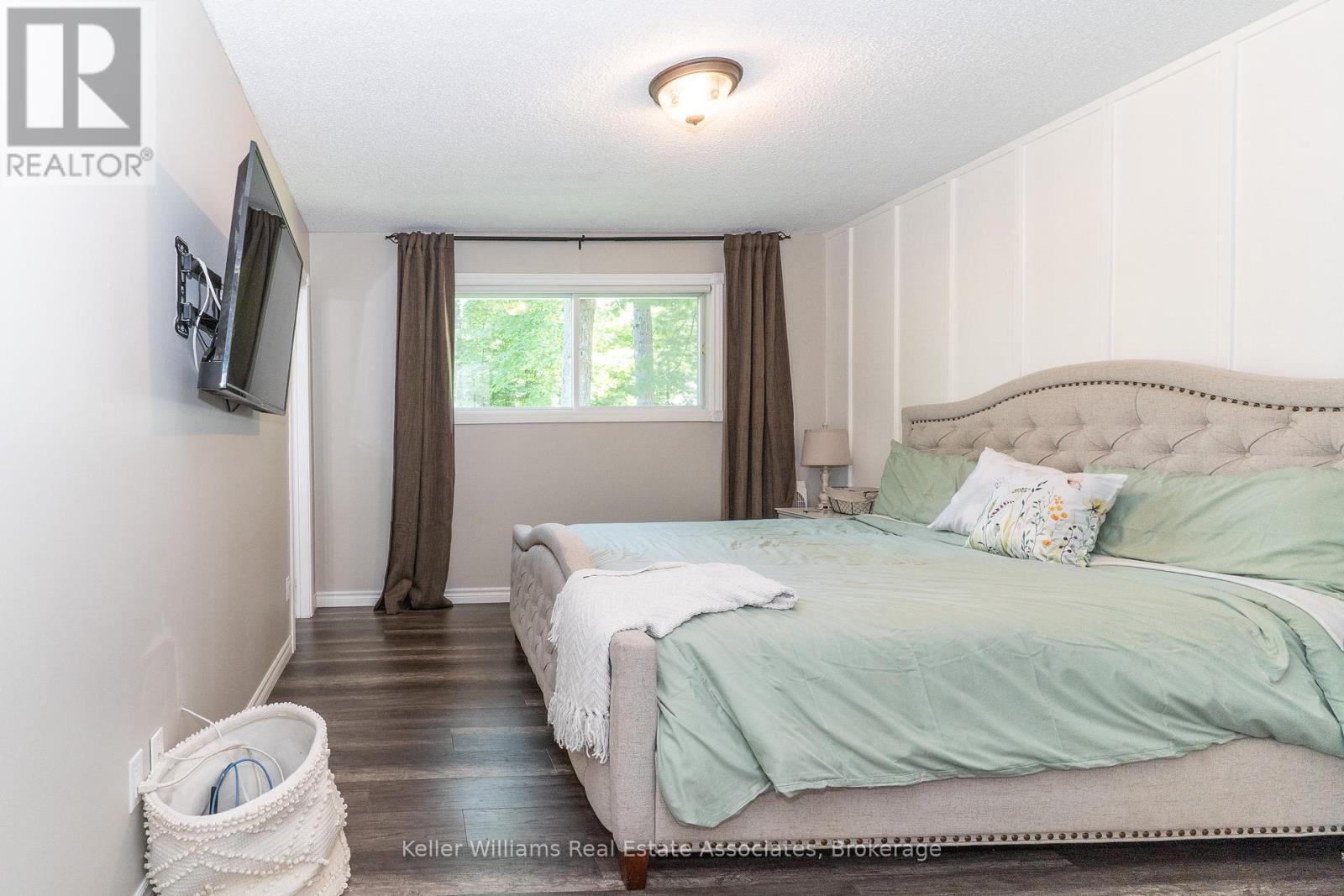 220 Alexander Street, Gravenhurst, Ontario  P1P 1A6 - Photo 19 - X12276481