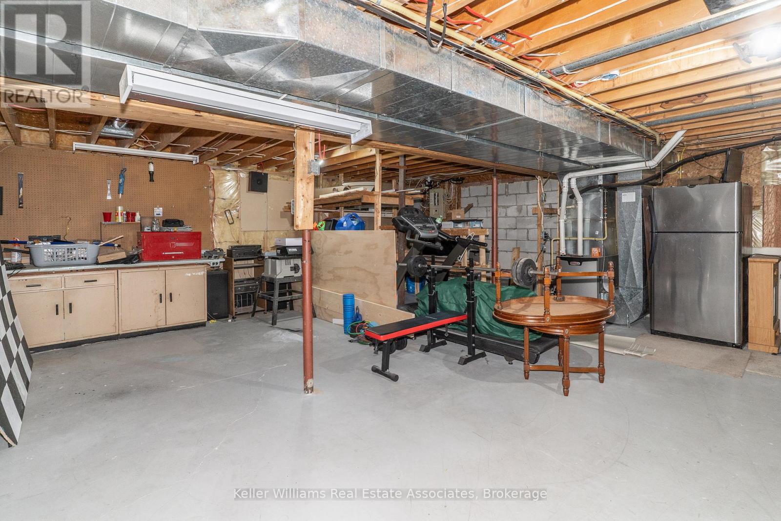 220 Alexander Street, Gravenhurst, Ontario  P1P 1A6 - Photo 27 - X12276481