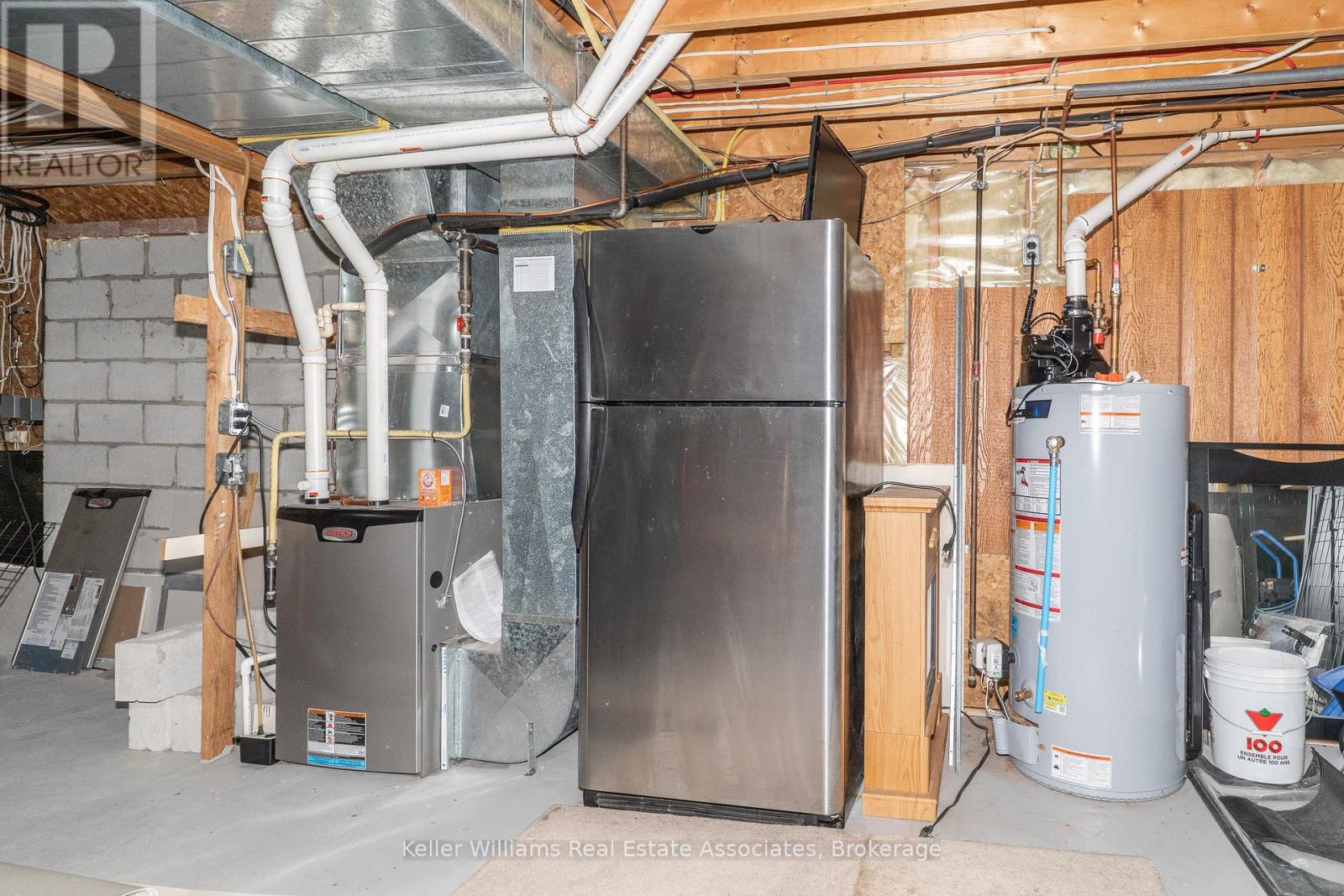 220 Alexander Street, Gravenhurst, Ontario  P1P 1A6 - Photo 29 - X12276481