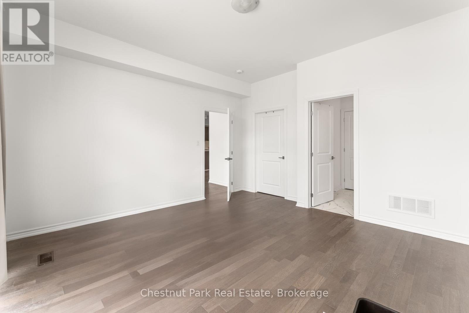 6 Turnberry Court, Bracebridge, Ontario  P1L 0N5 - Photo 13 - X12276568