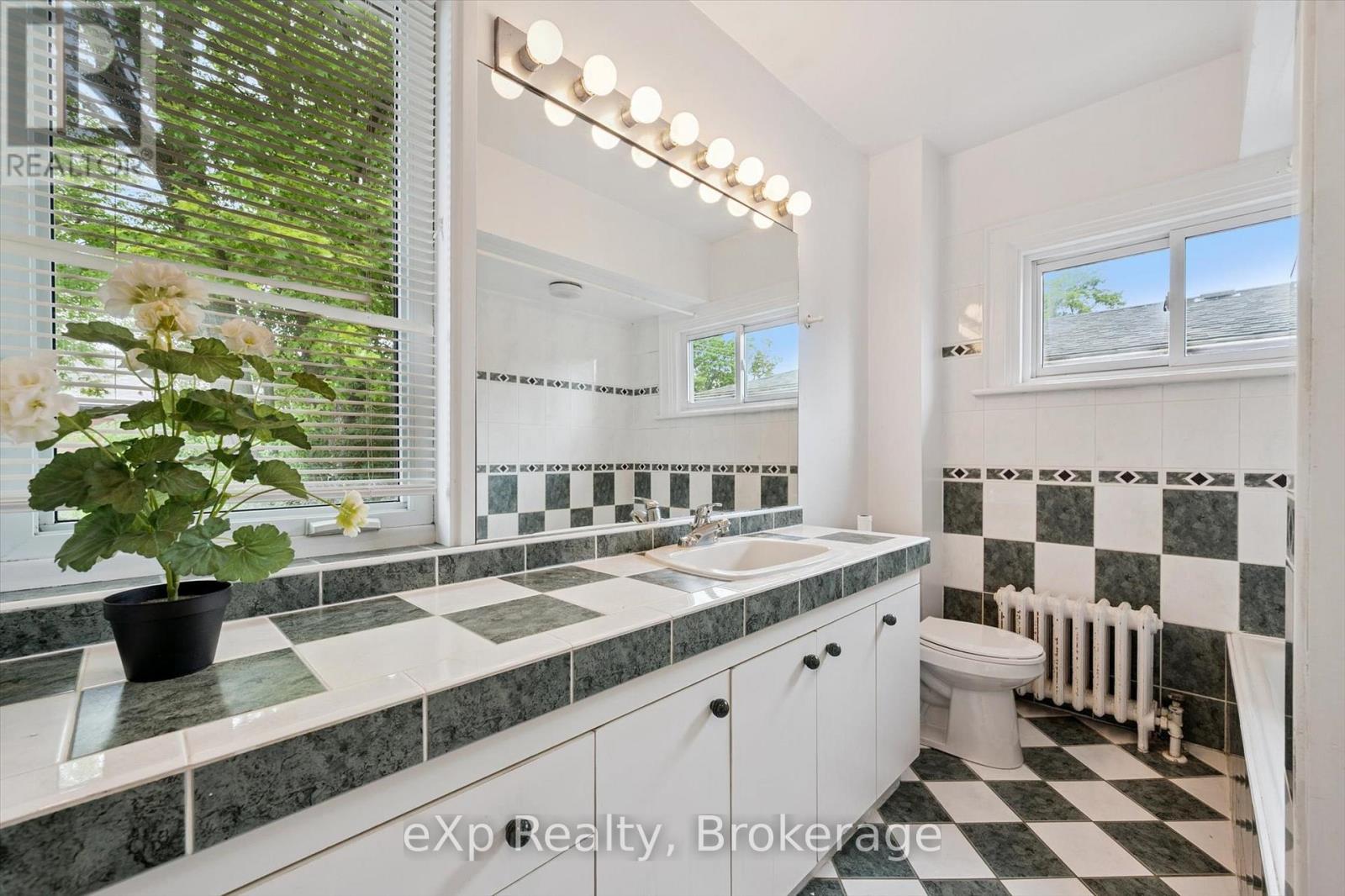 120 Johnston Street, Guelph, Ontario  N1E 5T8 - Photo 27 - X12276627