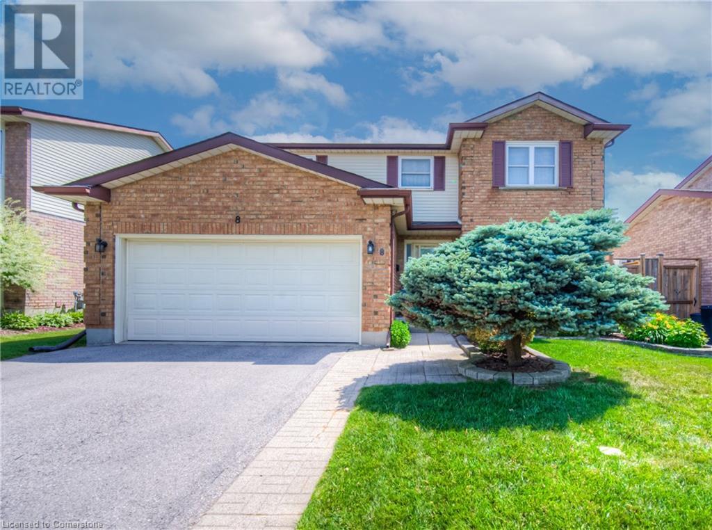8 ASHLEY Court, Kitchener, Ontario
