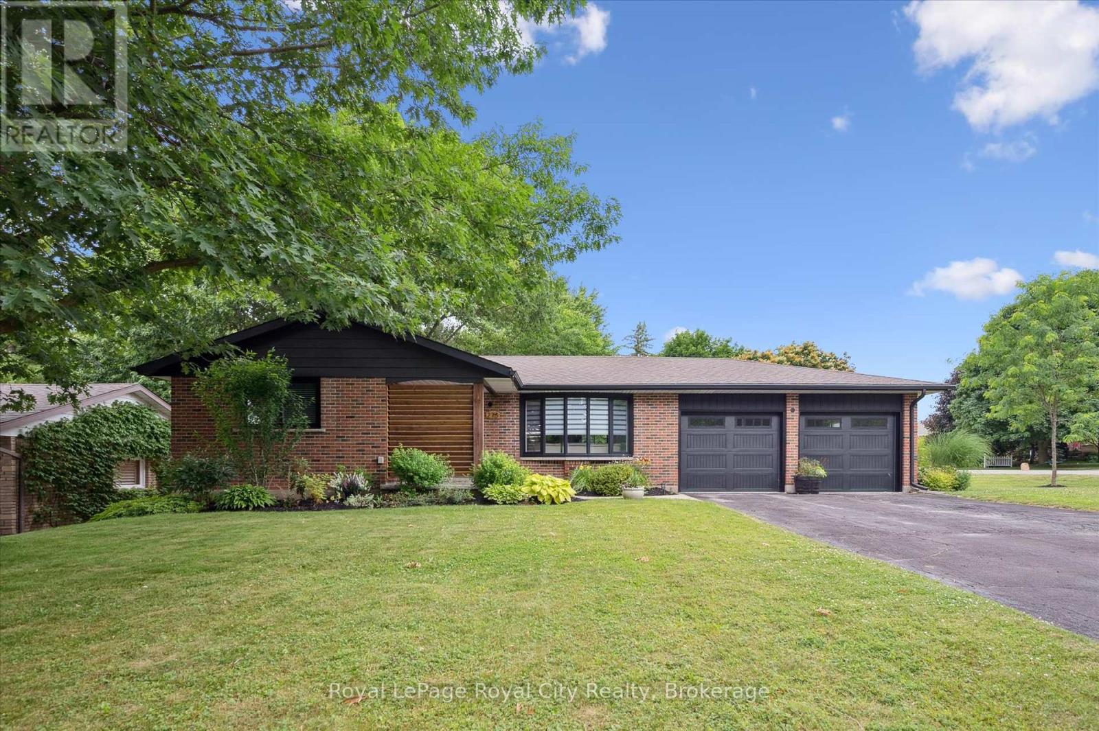276 JOHN STREET, Centre Wellington, Ontario