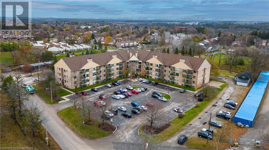 15 HOFSTETTER Avenue Unit# 321, Kitchener, Ontario