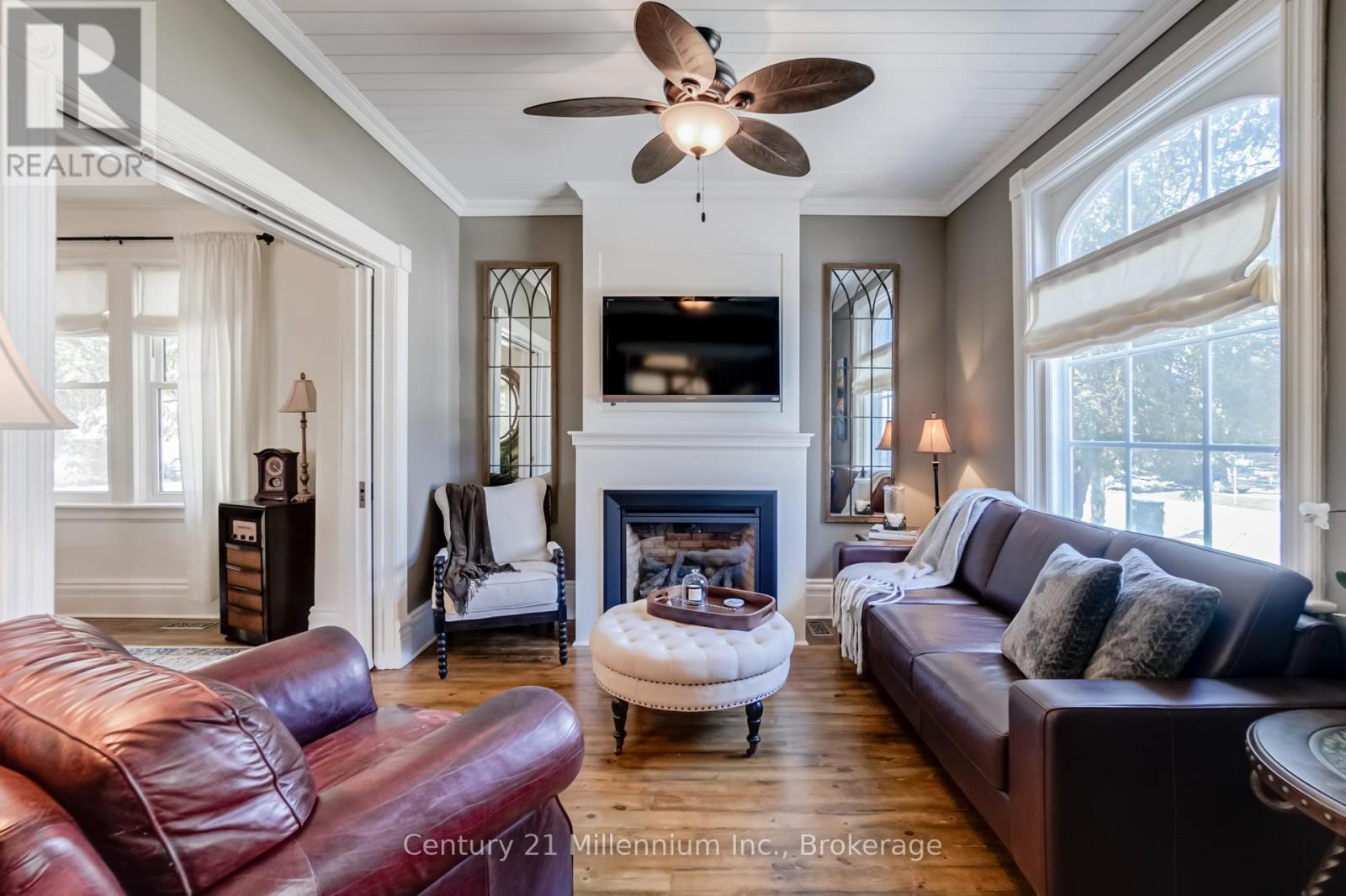439 Birch Street, Collingwood, Ontario  L9Y 2W4 - Photo 5 - S12277305