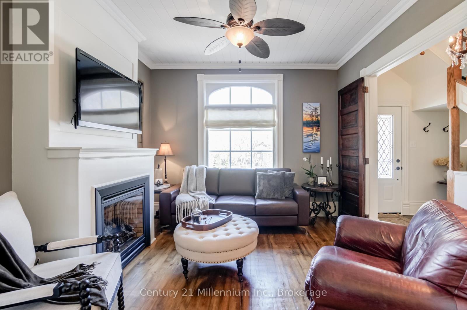 439 Birch Street, Collingwood, Ontario  L9Y 2W4 - Photo 6 - S12277305