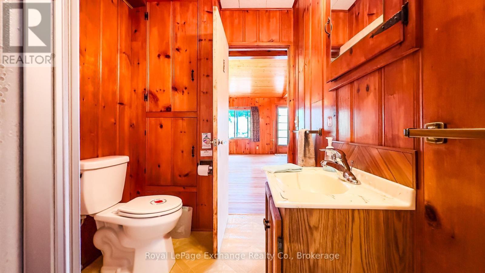 40 Vozka Drive S, Huron-Kinloss, Ontario  N2Z 0B3 - Photo 34 - X12277263