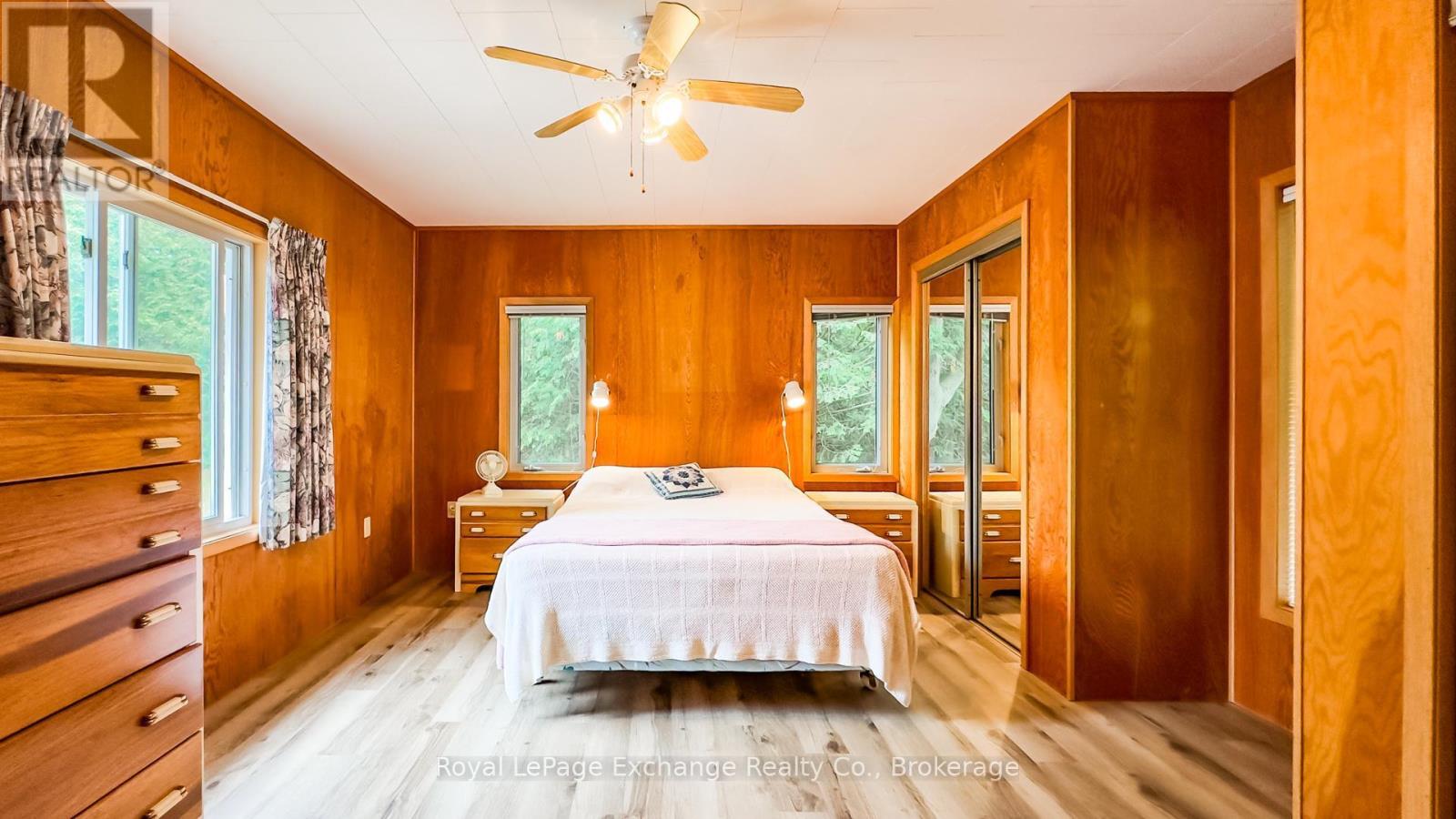 40 Vozka Drive S, Huron-Kinloss, Ontario  N2Z 0B3 - Photo 36 - X12277263