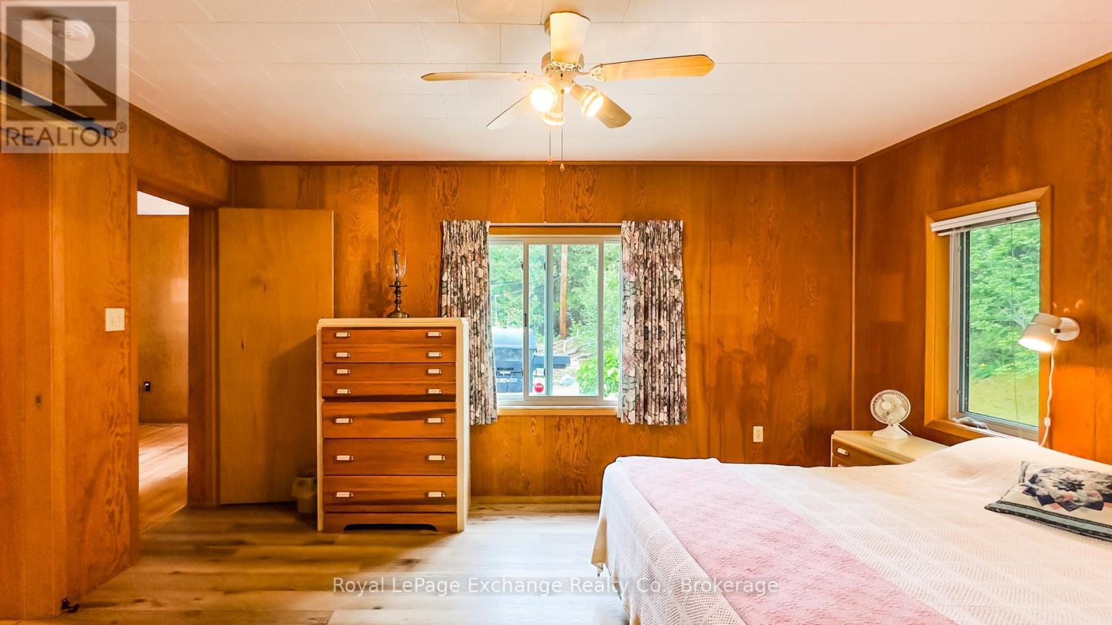 40 Vozka Drive S, Huron-Kinloss, Ontario  N2Z 0B3 - Photo 39 - X12277263