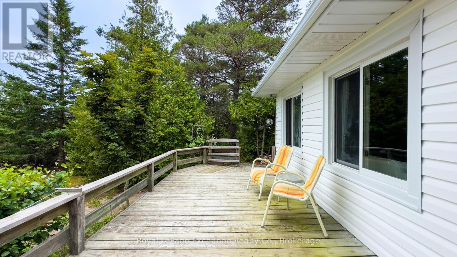 40 Vozka Drive S, Huron-Kinloss, Ontario  N2Z 0B3 - Photo 41 - X12277263