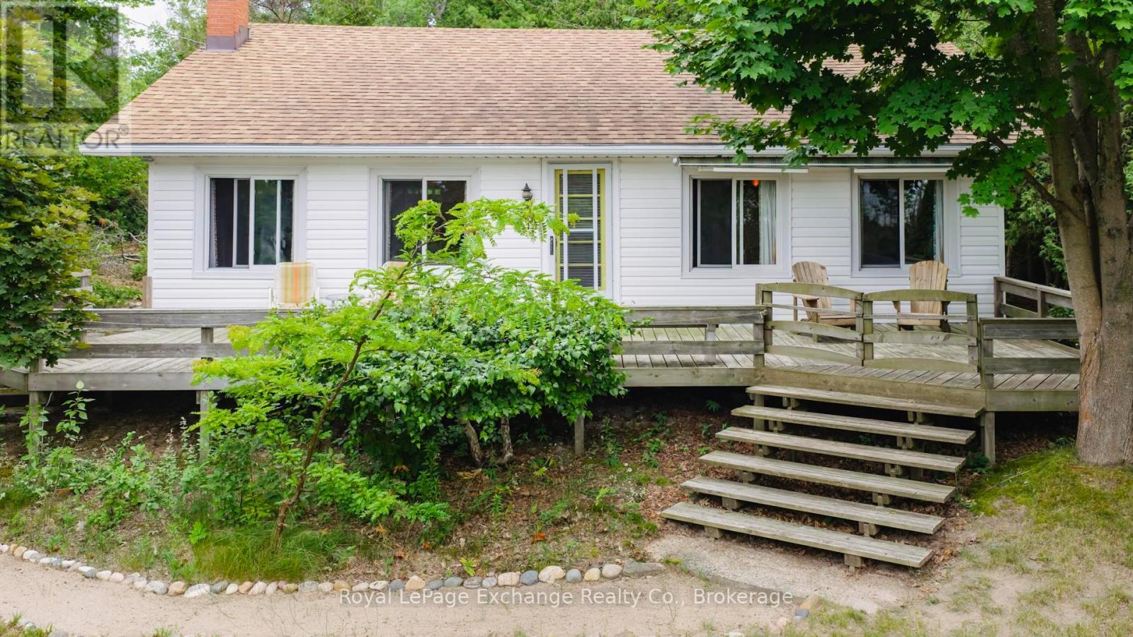 40 Vozka Drive S, Huron-Kinloss, Ontario  N2Z 0B3 - Photo 8 - X12277263