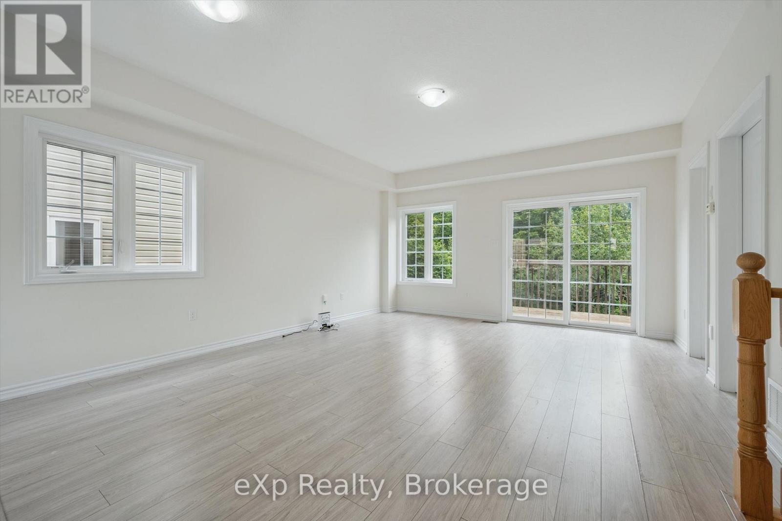 50 - 88 Decorso Drive, Guelph, Ontario  N1L 0A1 - Photo 10 - X12277917