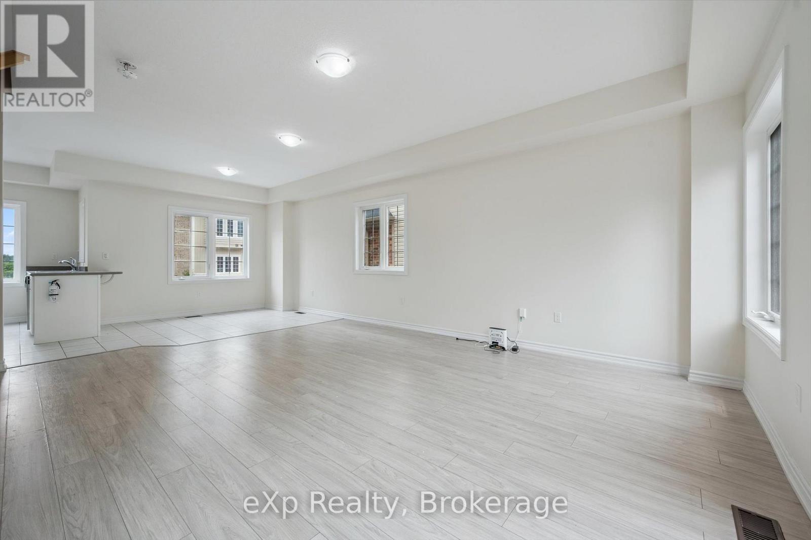 50 - 88 Decorso Drive, Guelph, Ontario  N1L 0A1 - Photo 13 - X12277917
