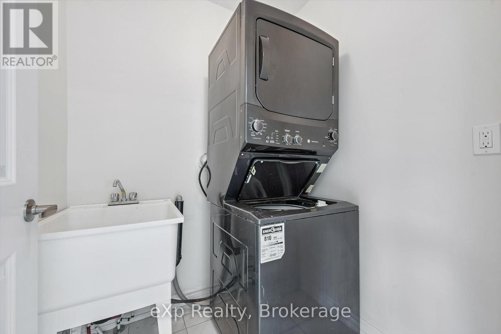 50 - 88 Decorso Drive, Guelph, Ontario  N1L 0A1 - Photo 22 - X12277917