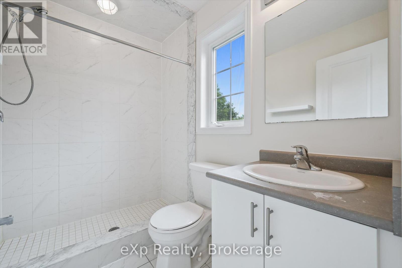 50 - 88 Decorso Drive, Guelph, Ontario  N1L 0A1 - Photo 27 - X12277917