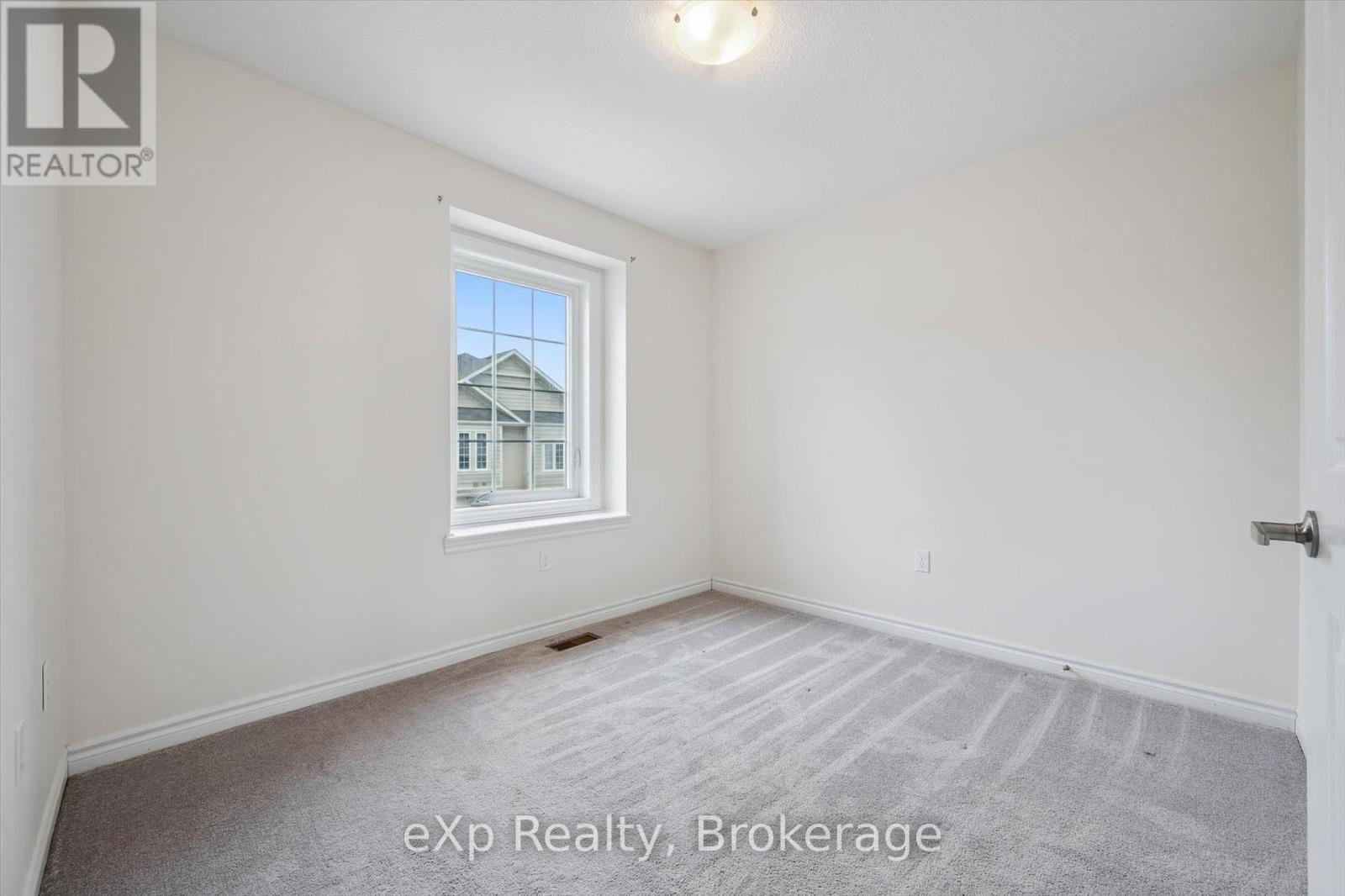 50 - 88 Decorso Drive, Guelph, Ontario  N1L 0A1 - Photo 31 - X12277917