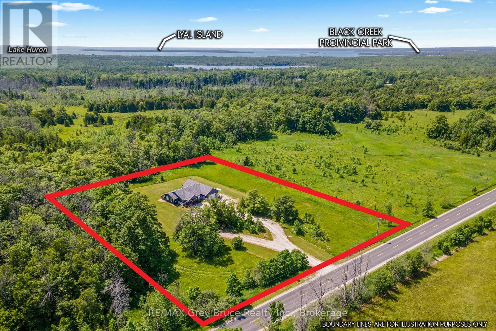 1379 West Road, Northern Bruce Peninsula, Ontario  N0H 1W0 - Photo 2 - X12278114