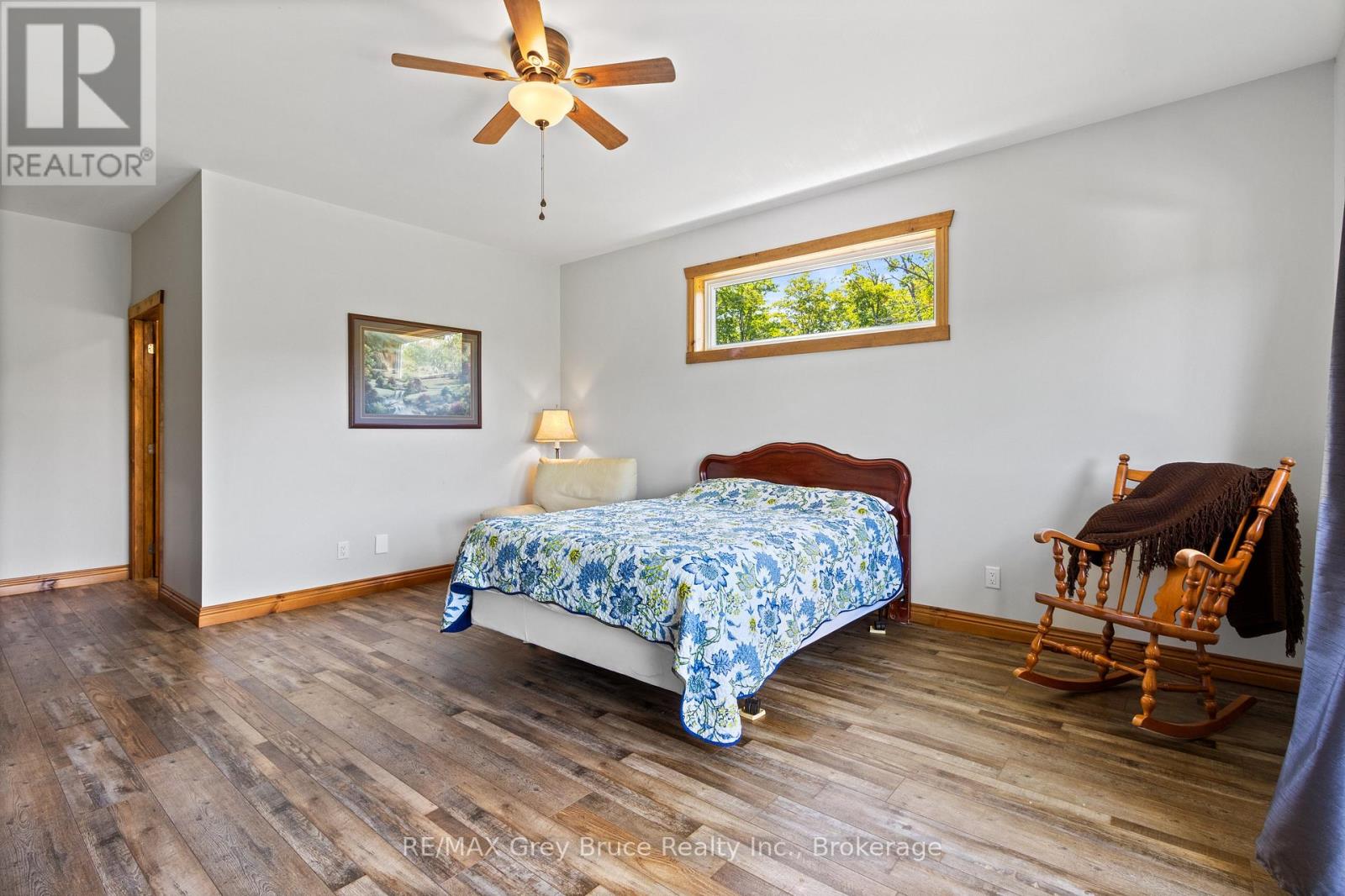 1379 West Road, Northern Bruce Peninsula, Ontario  N0H 1W0 - Photo 28 - X12278114