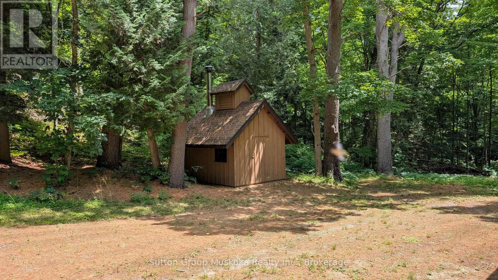 1004 East Cooper Lake Road, Lake Of Bays, Ontario  P0A 1H0 - Photo 30 - X12278215