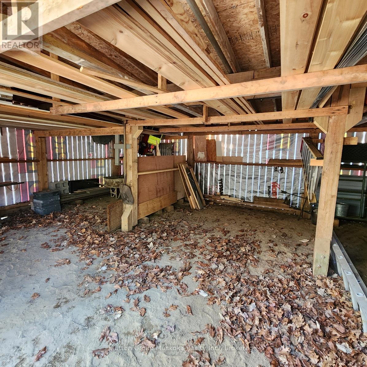 1004 East Cooper Lake Road, Lake Of Bays, Ontario  P0A 1H0 - Photo 36 - X12278215