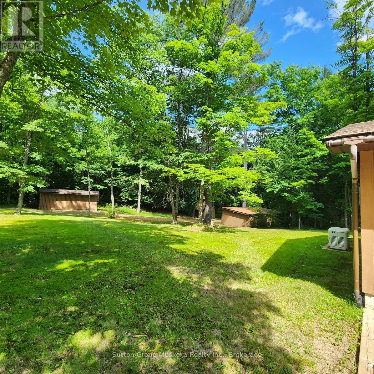 1004 East Cooper Lake Road, Lake Of Bays, Ontario  P0A 1H0 - Photo 37 - X12278215