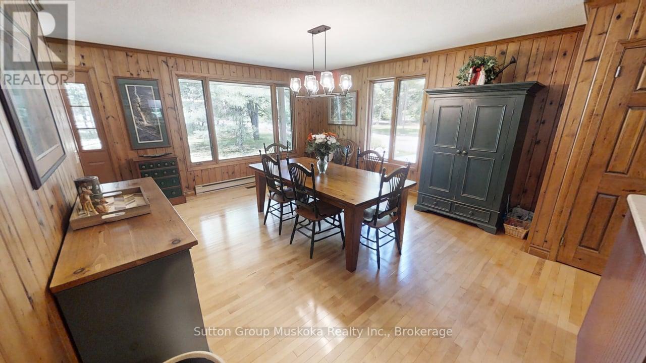 1004 East Cooper Lake Road, Lake Of Bays, Ontario  P0A 1H0 - Photo 4 - X12278215