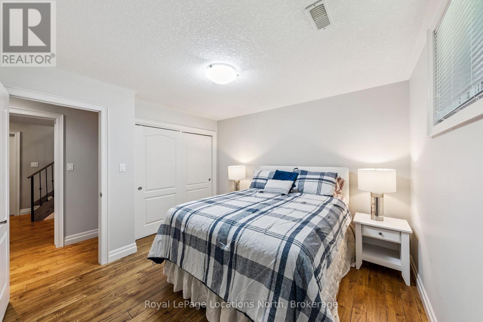 77 Knox Road W, Wasaga Beach, Ontario  L9Z 2A8 - Photo 32 - S12278611