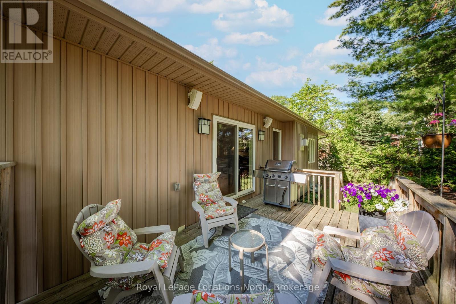77 Knox Road W, Wasaga Beach, Ontario  L9Z 2A8 - Photo 42 - S12278611