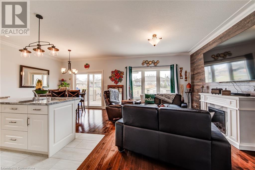 6 Brown Street S, Clifford, Ontario  N0G 1M0 - Photo 15 - 40750325