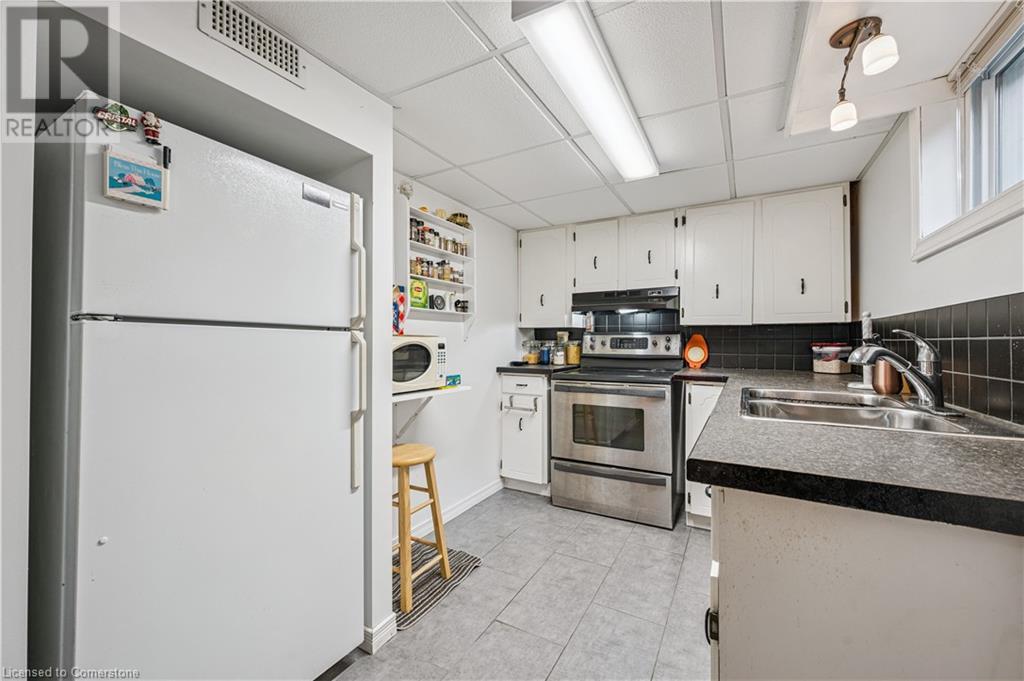 854 Guelph Street, Kitchener, Ontario  N2H 5Z5 - Photo 24 - 40749142