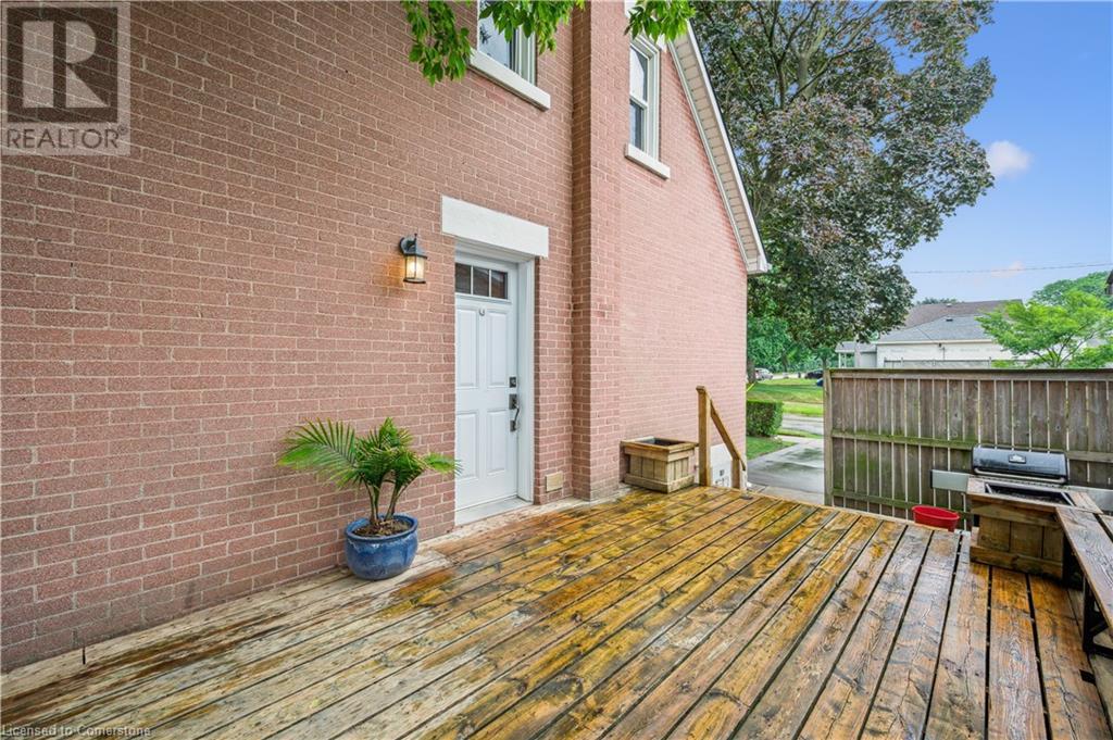 854 Guelph Street, Kitchener, Ontario  N2H 5Z5 - Photo 28 - 40749142