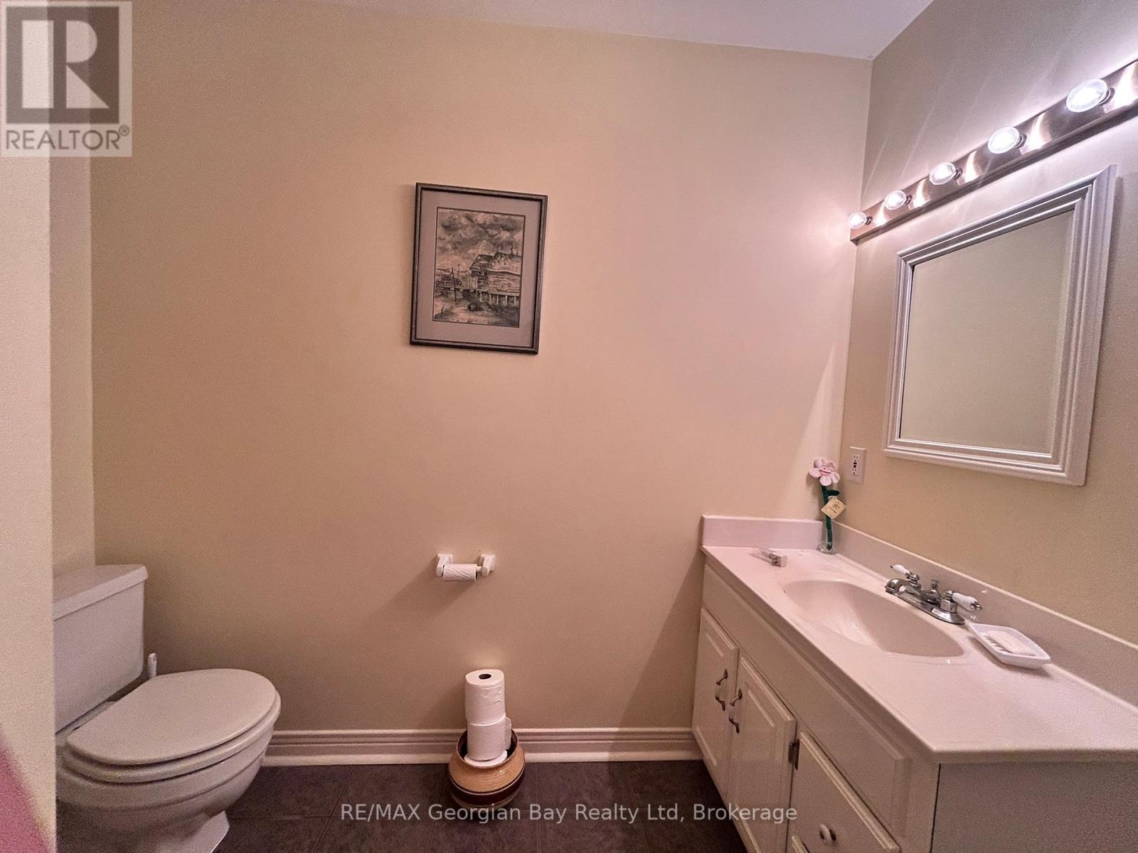 127 Kchi Sin Miikan Road, Christian Island 30, Ontario  L9M 0A9 - Photo 24 - S12278997