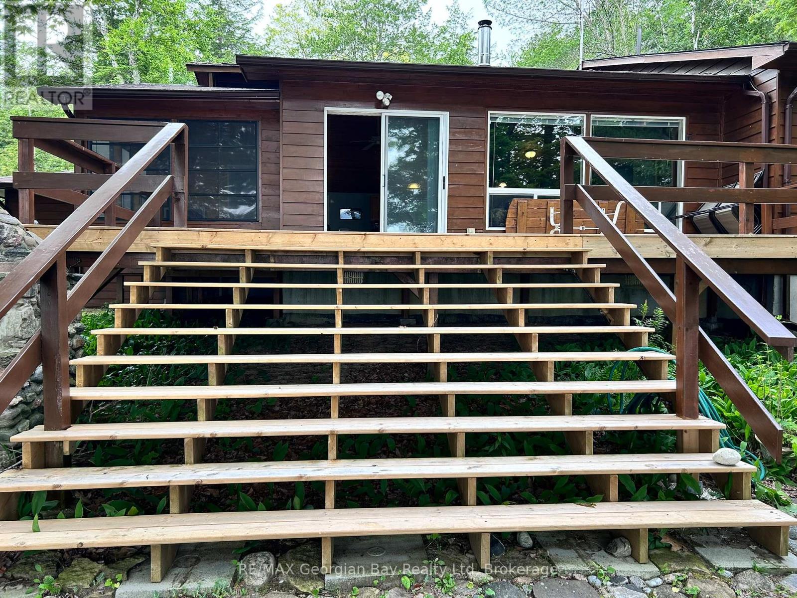 127 Kchi Sin Miikan Road, Christian Island 30, Ontario  L9M 0A9 - Photo 28 - S12278997