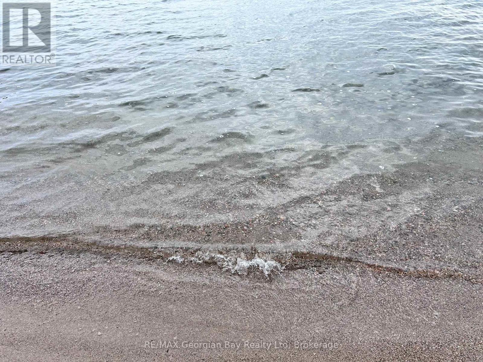 127 Kchi Sin Miikan Road, Christian Island 30, Ontario  L9M 0A9 - Photo 30 - S12278997