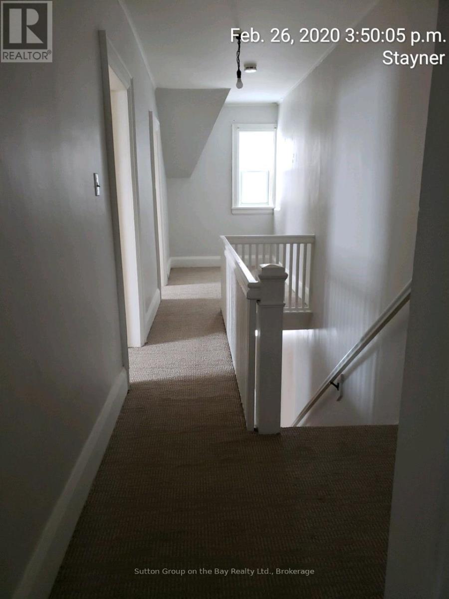 215 Cedar Street, Clearview, Ontario  L0M 1S0 - Photo 28 - S12279083