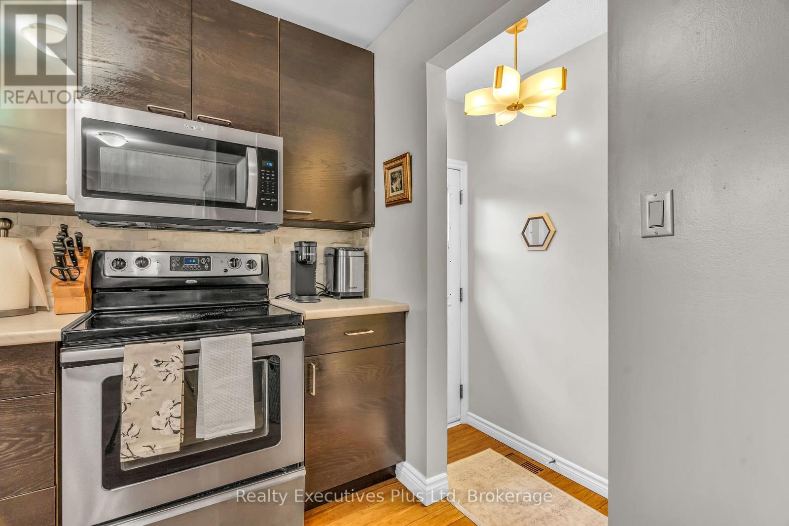 61 Mcilwraith Crescent, Guelph, Ontario  N1E 6J4 - Photo 21 - X12278956