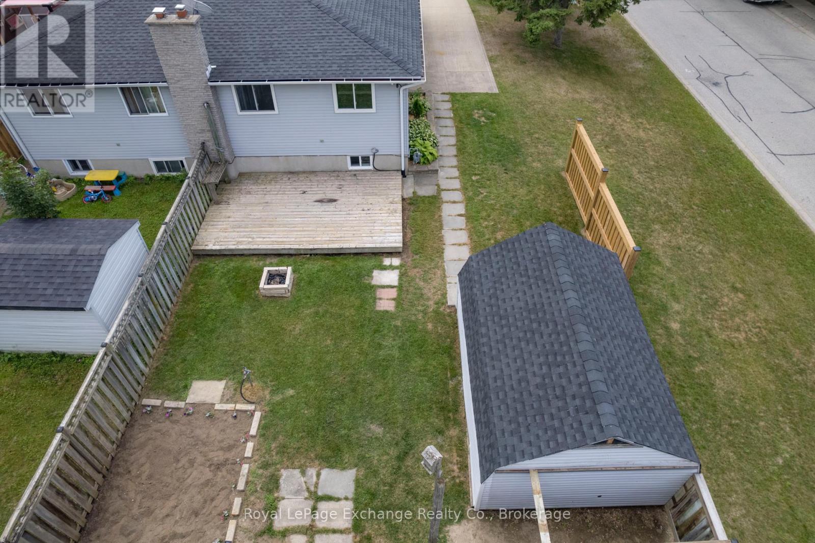 649 Lloyd Street, Saugeen Shores, Ontario  N0H 2C1 - Photo 6 - X12279121