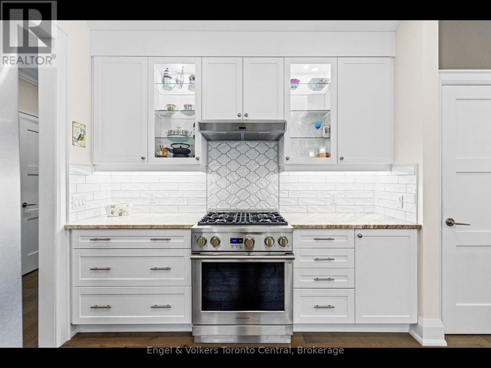 81 Spruce Street, Tiny, Ontario  L0L 1P1 - Photo 13 - S12279204